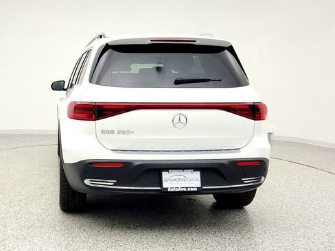 Used 2024 Mercedes-Benz EQB 250+ image 6