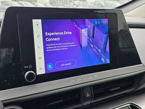 Used 2024 Toyota Prius LE image 23