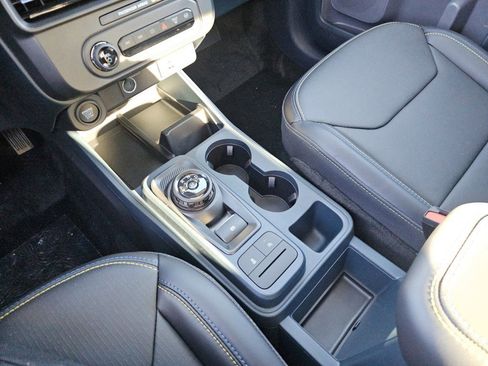 New 2026 Ford Maverick Lobo AWD/4WD image 30