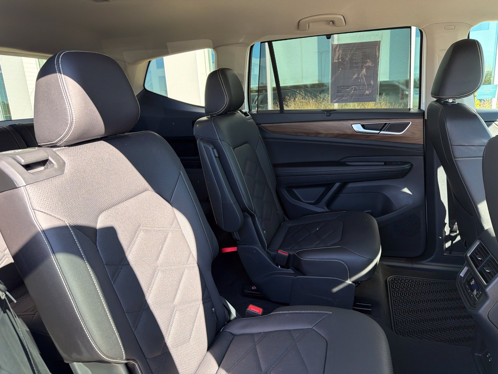 Used 2026 Volkswagen Atlas SE w/ Black Wheel Package AWD/4WD image 59