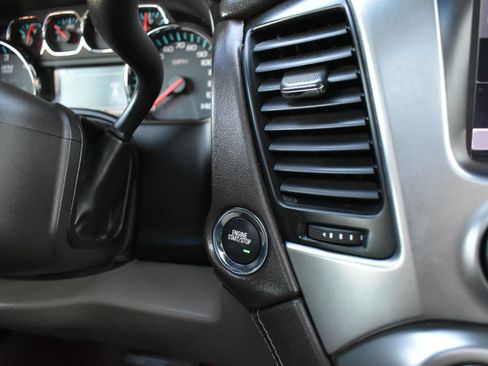 Used 2015 Chevrolet Suburban LTZ image 47