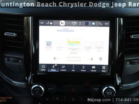 Used 2024 RAM 1500 Laramie image 14