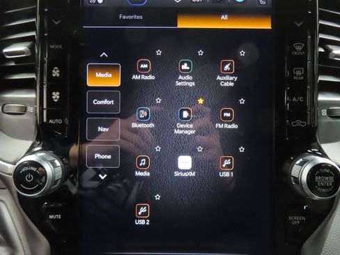 Used 2024 RAM 2500 Big Horn w/ Night Edition AWD/4WD image 17