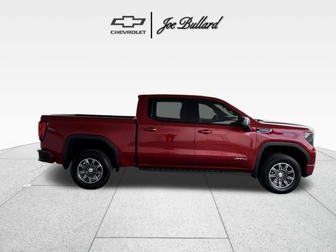 Used 2025 GMC Sierra 1500 AT4 w/ AT4 Premium Package AWD/4WD image 7
