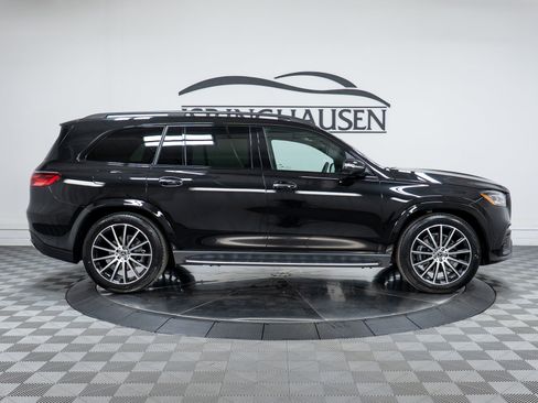 New 2026 Mercedes-Benz GLS 580 4MATIC image 4