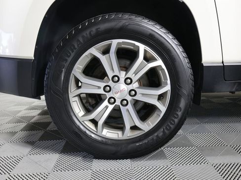 Used 2015 GMC Acadia SLT image 7