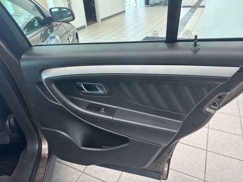 Used 2015 Ford Taurus SEL w/ Equipment Group 201A AWD/4WD image 20