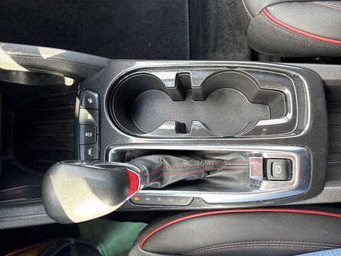 Used 2025 Chevrolet TrailBlazer RS w/ Driver Confidence Package image 19