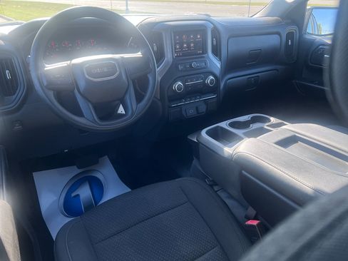 Used 2020 GMC Sierra 1500 4x4 Crew Cab w/ Sierra Value Package image 17