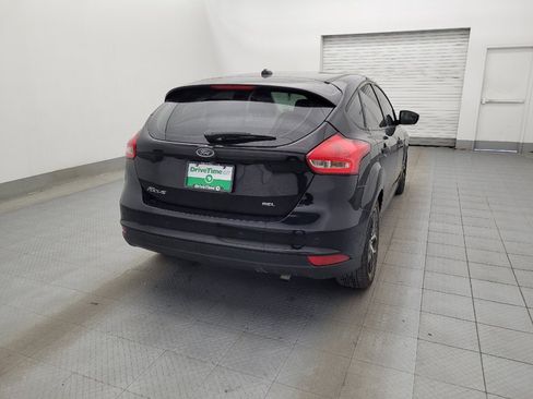 Used 2017 Ford Focus SEL image 7