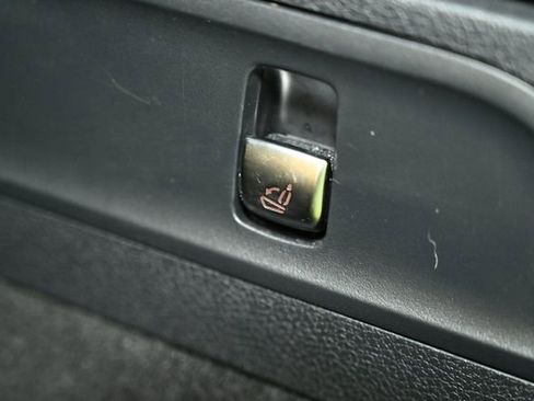 Used 2018 Mercedes-Benz GLC 300 4MATIC image 62