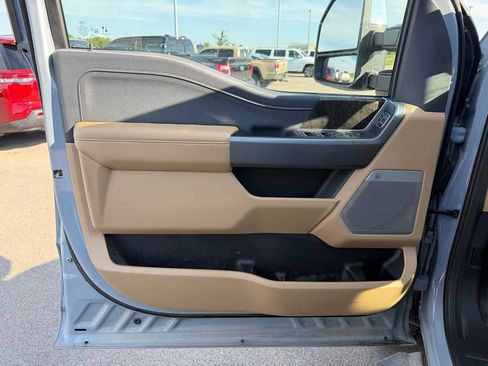 Used 2025 Ford F350 Lariat w/ Chrome Package AWD/4WD image 6