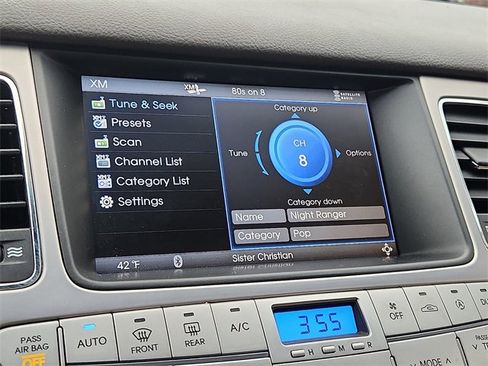 Used 2009 Hyundai Genesis 3.8 w/ Technology Pkg 4 image 18