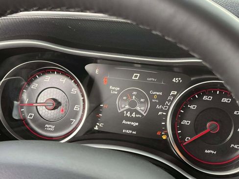 Used 2018 Dodge Charger GT image 19