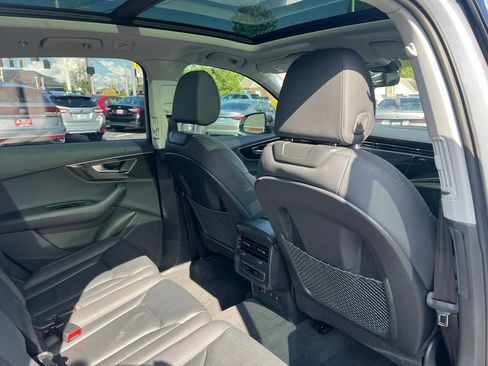 Used 2022 Audi Q7 2.0T Premium w/ Convenience Package AWD/4WD image 25