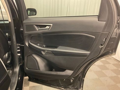 Used 2017 Ford Edge SEL w/ Equipment Group 201A image 29