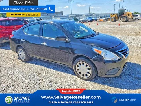 Used 2019 Nissan Versa SV FWD image 5