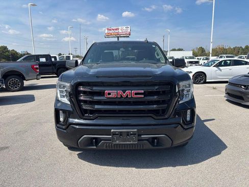 Used 2020 GMC Sierra 1500 Elevation w/ Elevation Value Package image 9