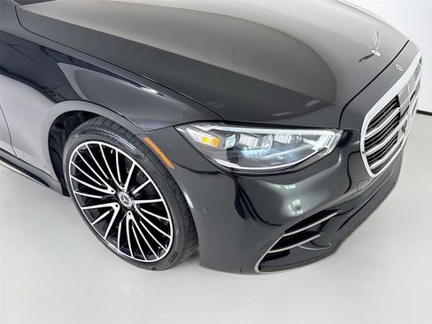 Used 2024 Mercedes-Benz S 580 4MATIC Sedan image 36