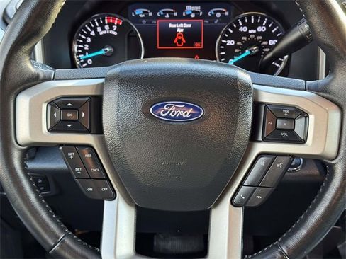 Used 2022 Ford F250 Lariat w/ Lariat Ultimate Package image 16