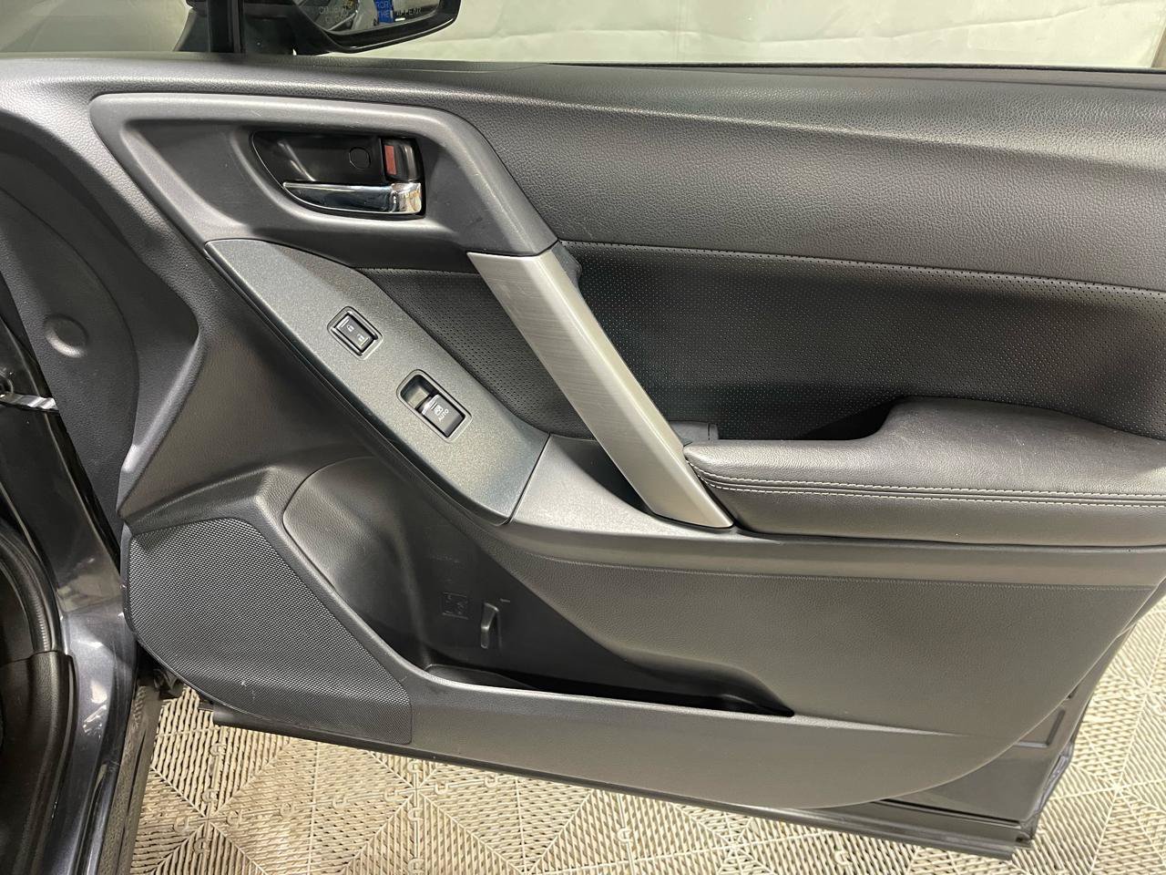 Used 2018 Subaru Forester 2.0XT Premium AWD/4WD image 14