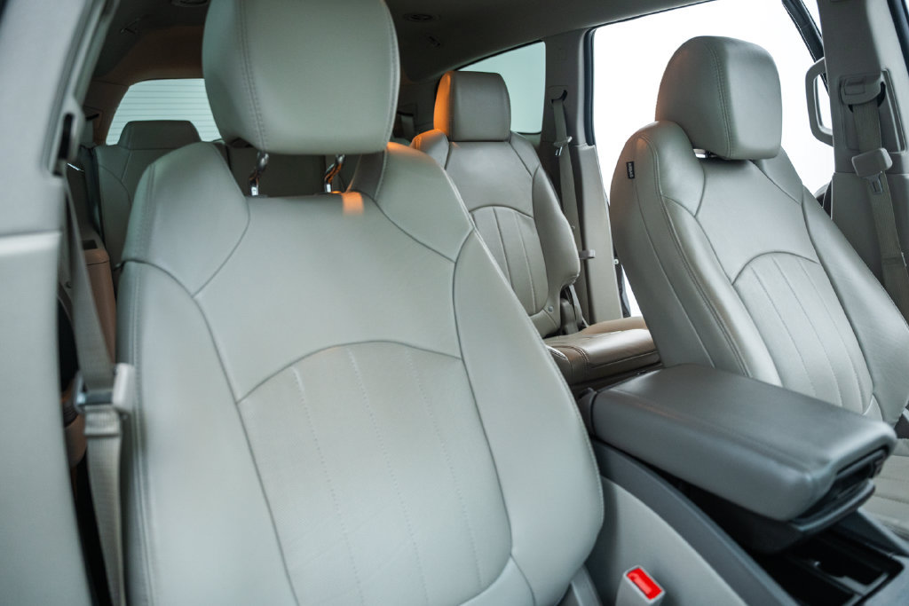 Used 2017 Buick Enclave Leather w/ Trailering Package AWD/4WD image 37