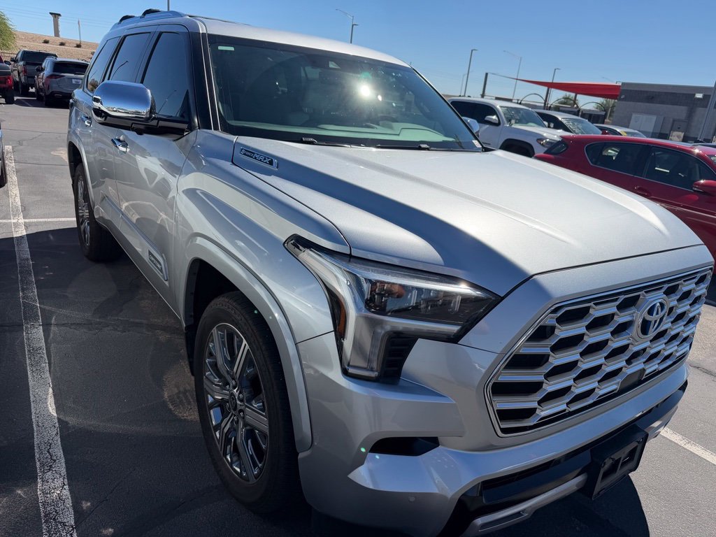 Used 2024 Toyota Sequoia Capstone AWD/4WD image 6