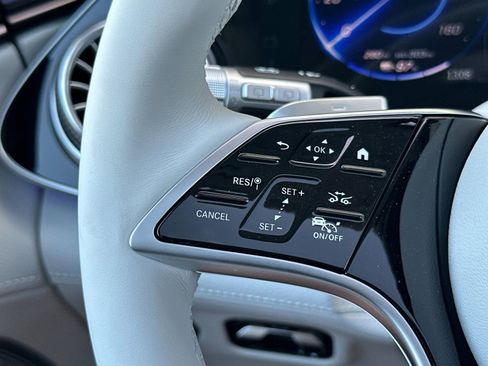New 2026 Mercedes-Benz EQS 400 4MATIC SUV image 27