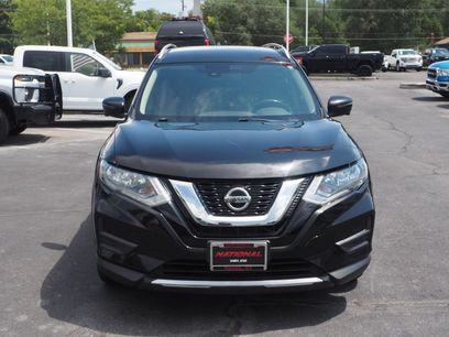 Used 2019 Nissan Rogue SV w/ Premium Package
