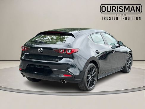 Used 2024 MAZDA MAZDA3 s FWD image 5