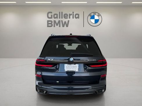 Used 2026 BMW X7 xDrive40i w/ M Sport Package image 11