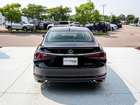 Used 2022 Lexus ES 350 w/ Premium Package FWD image 10