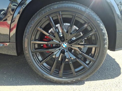 Used 2023 BMW X5 M50i w/ Executive Package image 9