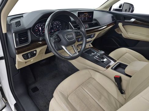 Used 2018 Audi Q5 Prestige w/ Prestige Package AWD/4WD image 16