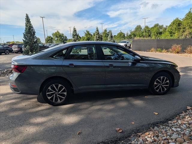 Used 2025 Volkswagen Jetta S FWD image 6