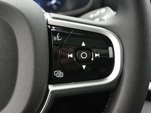 New 2026 Volvo V60 B5 Cross Country Plus w/ Climate Package image 10