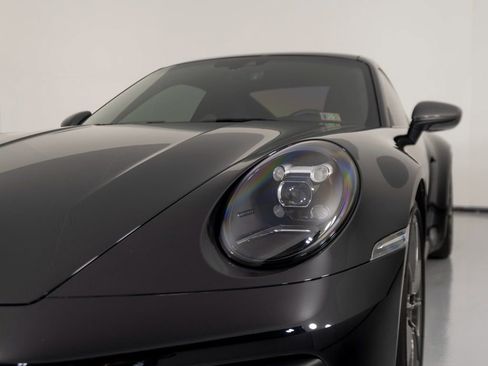 Certified 2024 Porsche 911 Carrera T image 43