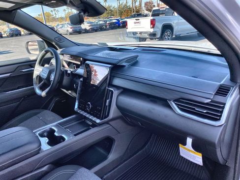 New 2026 GMC Acadia Elevation w/ LPO, Floor Liner Package image 44