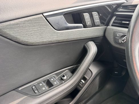 Used 2022 Audi A4 2.0T Premium Plus w/ Premium Plus Package AWD/4WD image 14
