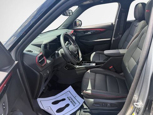 Certified 2026 Chevrolet TrailBlazer RS w/ Convenience Package AWD/4WD image 12