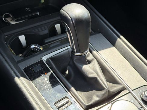 Used 2024 MAZDA CX-50 AWD 2.5 S w/ Preferred Package image 11