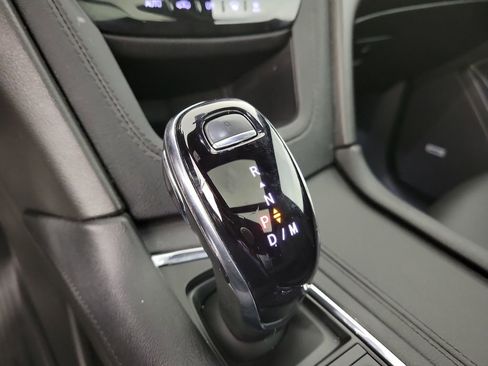 Certified 2024 Cadillac XT6 Premium Luxury w/ Technology Package FWD image 29