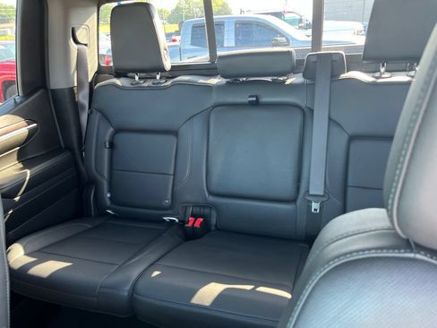 Used 2024 GMC Sierra 1500 SLT w/ SLT Premium Plus Package AWD/4WD image 12