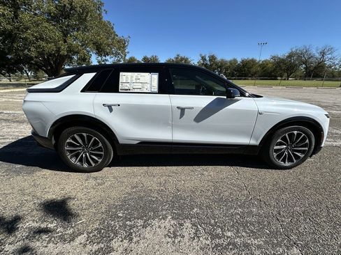 New 2026 Cadillac Lyriq Sport image 6