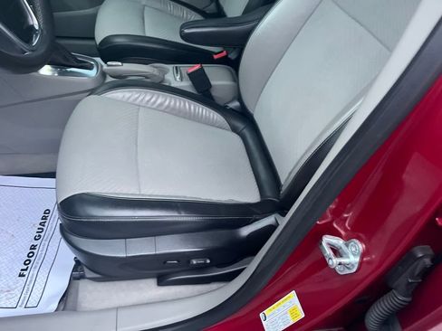 Used 2014 Buick Encore FWD image 10