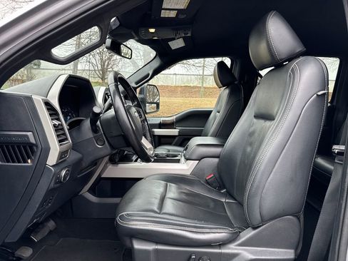 Used 2022 Ford F350 Lariat w/ Tremor Off-Road Package image 23