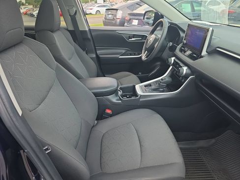 Used 2023 Toyota RAV4 XLE w/ Convenience Package AWD/4WD image 10