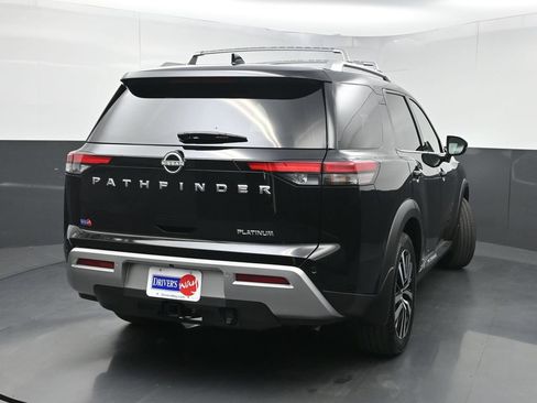 Used 2025 Nissan Pathfinder Platinum FWD image 44