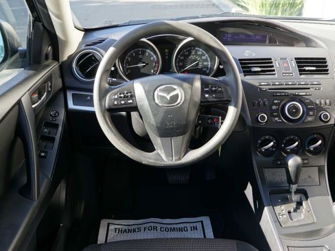 Used 2012 MAZDA MAZDA3 i Touring FWD image 34