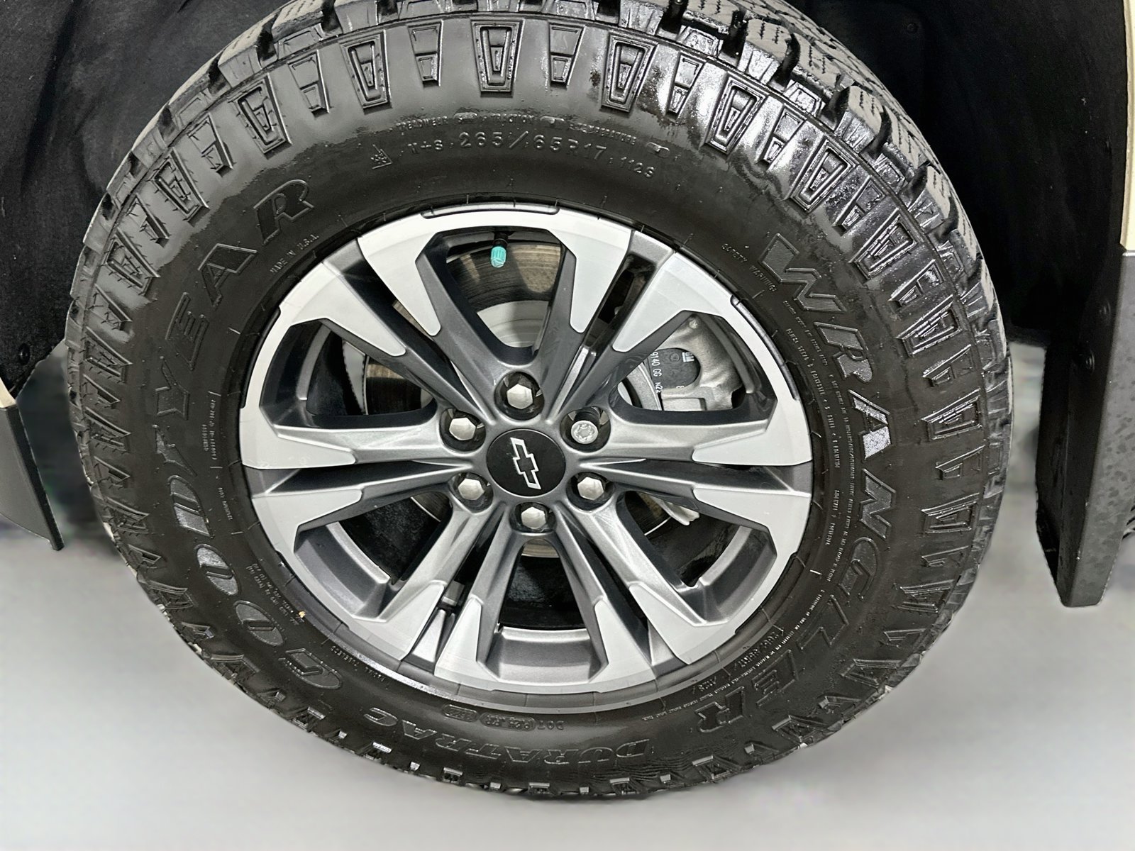 Used 2022 Chevrolet Colorado Z71 AWD/4WD image 31